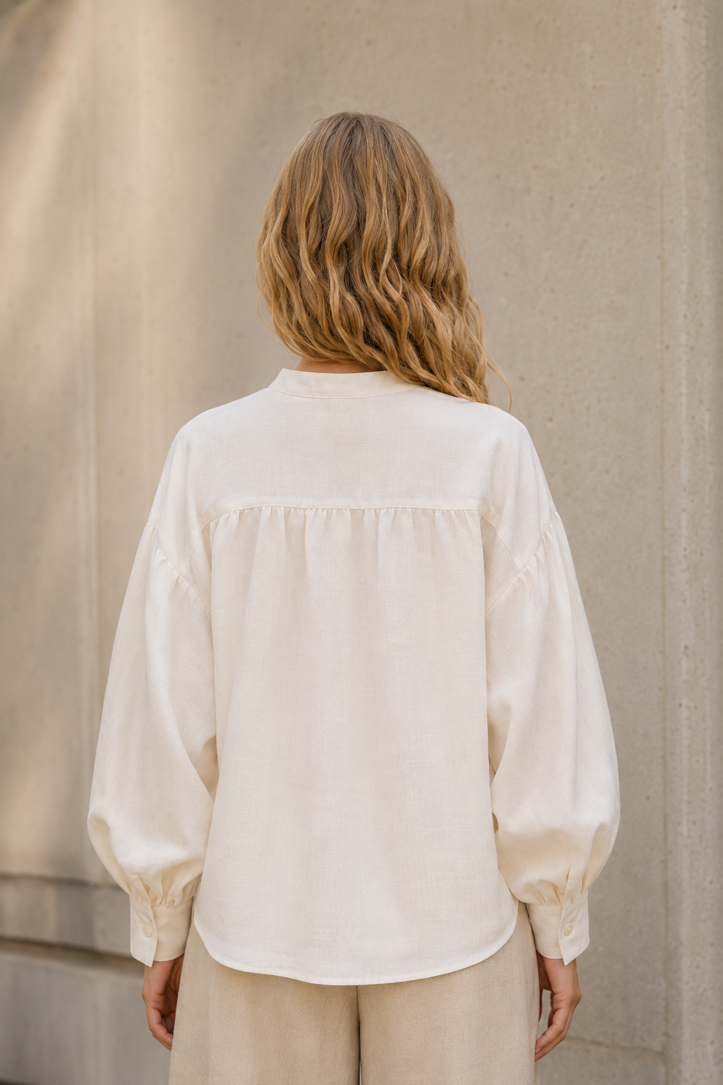 Blusa seda y lino satinado baloon.