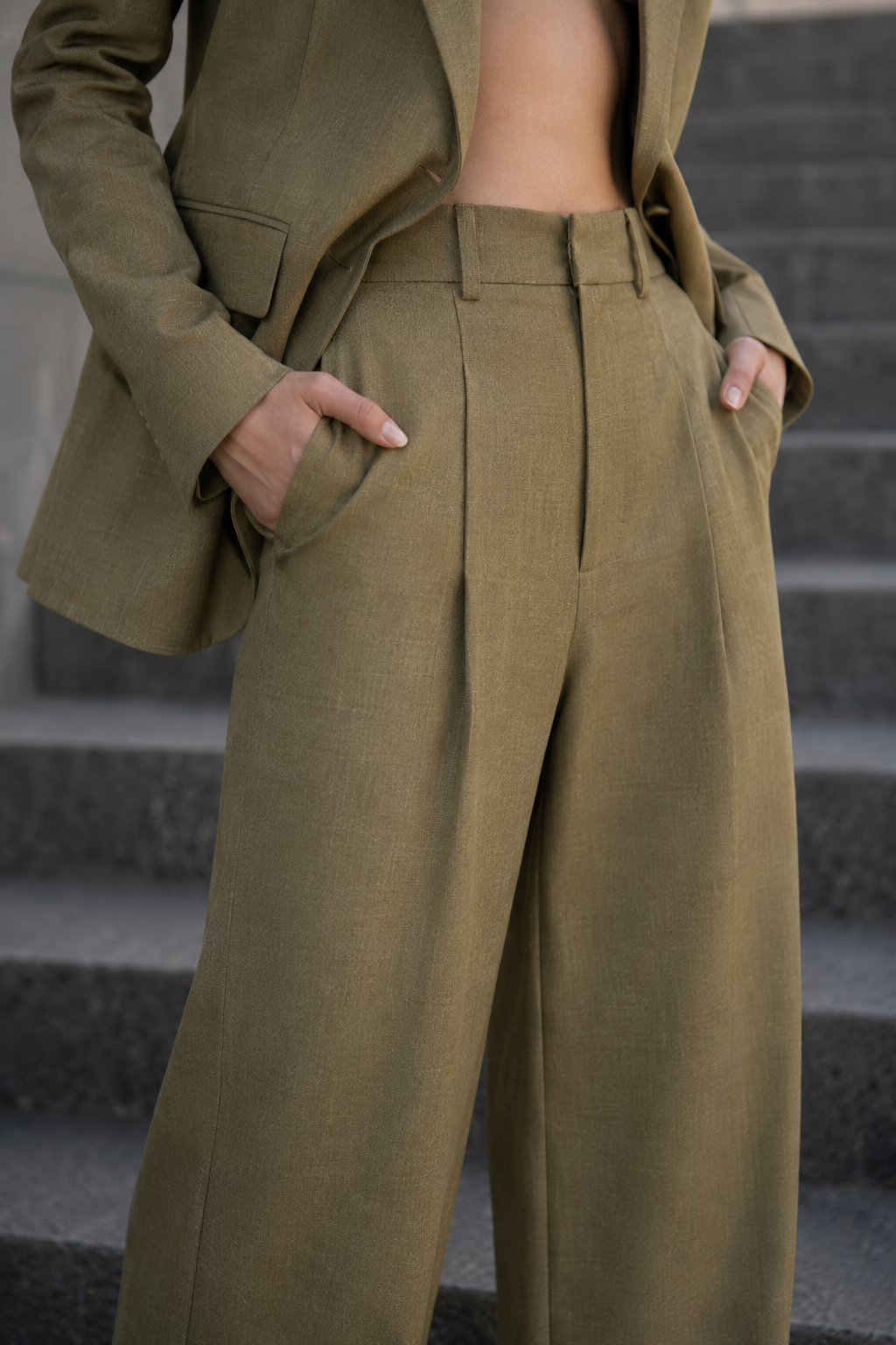 Pantalón smoking oliva